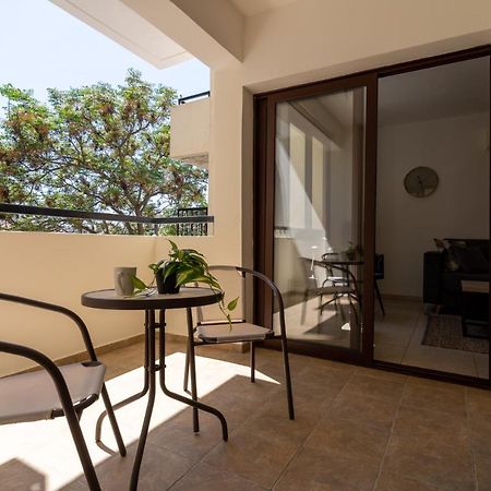 Mia 1-Bedroom Apartment In ลาร์นาคา ภายนอก รูปภาพ