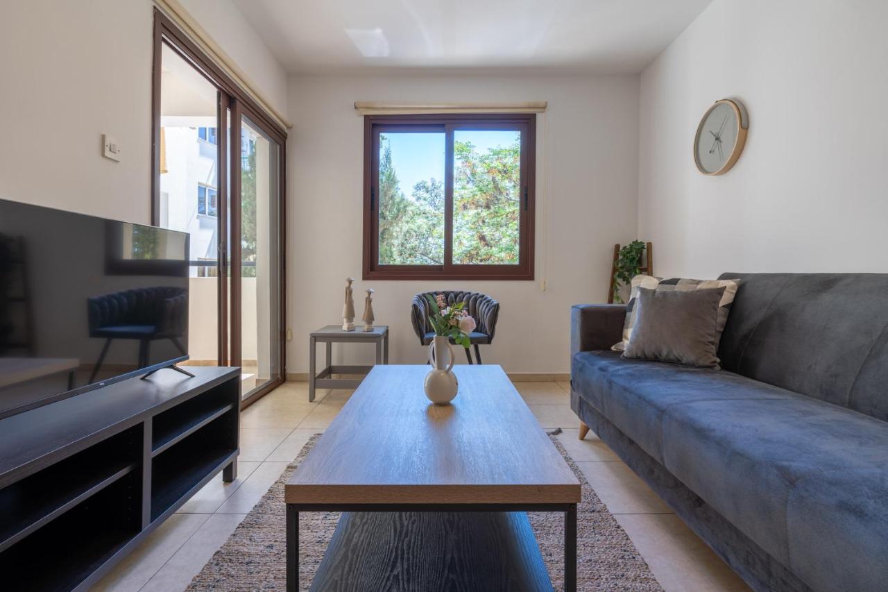 Mia 1-Bedroom Apartment In ลาร์นาคา ภายนอก รูปภาพ
